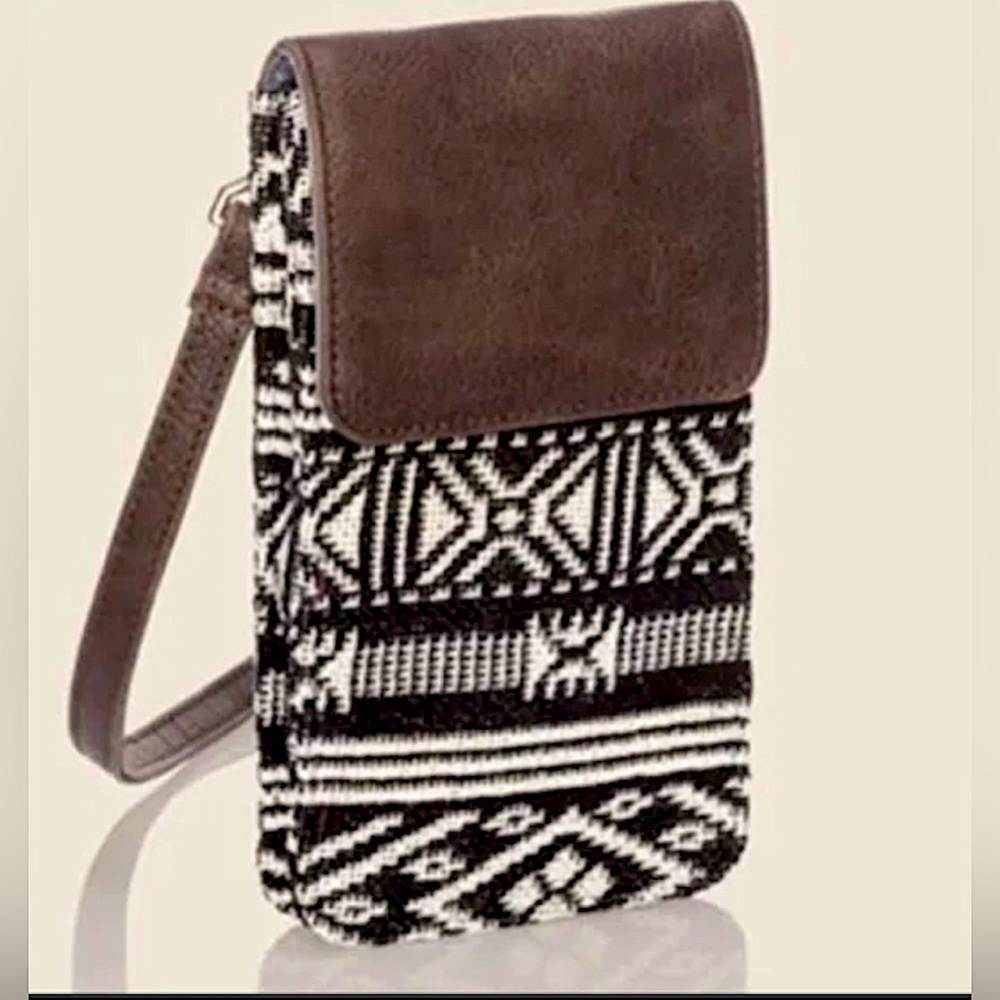 Thirty One Call Me Crossbody Bag Rio Weave w/ Strap NEW WITH TAGS NEVER USED